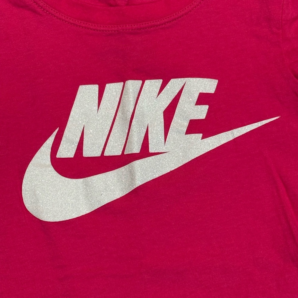Nike Kids Pink T-Shirt - Picture 2 of 4